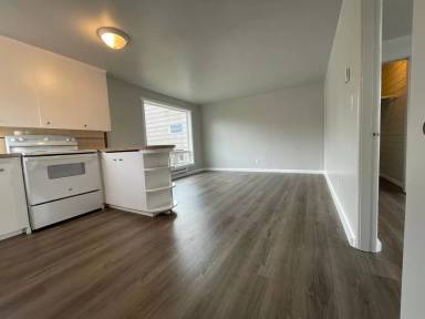 Main picture of 2322 Colby Ave