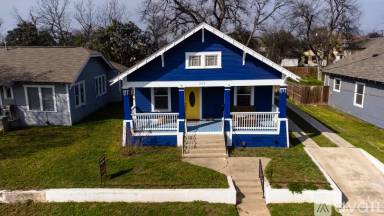 Main picture of 207 Dilworth St