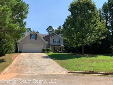 Main picture of 70 Hillock Ct
