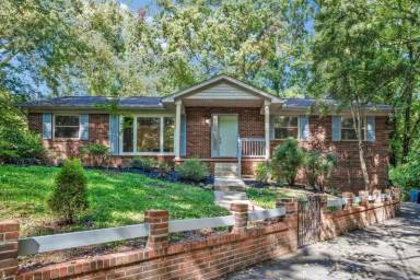Main picture of 2901 Barber Hill Ln