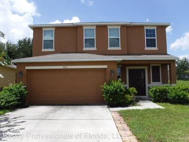 Main picture of 5913 Windsong Oak Dr