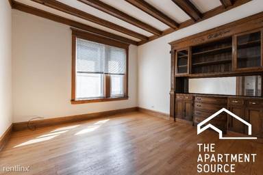Main picture of 4060 N Sheridan Rd
