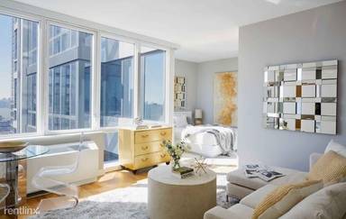 Main picture of Sky - Luxury Apartments