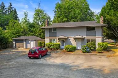 Main picture of 4104 7th St SW