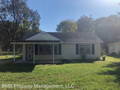 Main picture of 422 Chisholm St