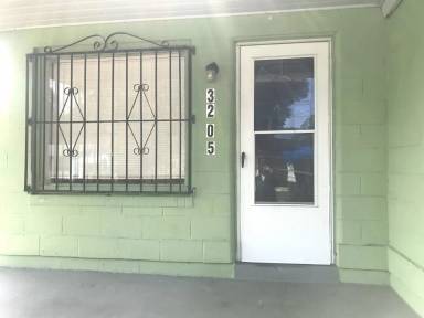 Main picture of 3207 E 38th Ave