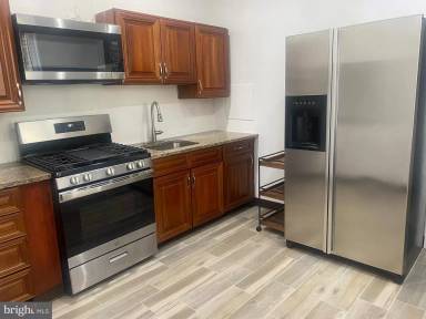 Main picture of 415 Elm St