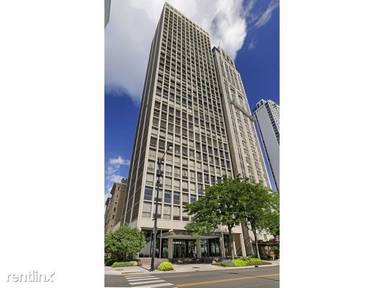 Main picture of 1240 N Lake Shore Dr