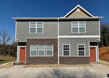 Main picture of 318 Bogle St