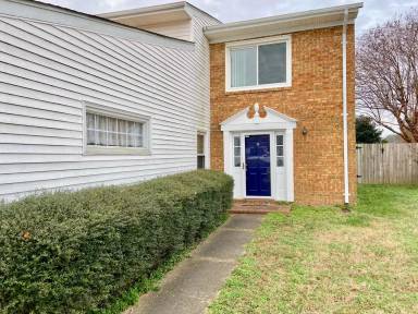 Main picture of 1207 Captain Adams Ct