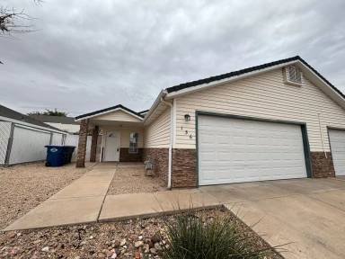 Main picture of 109 S 1930 W