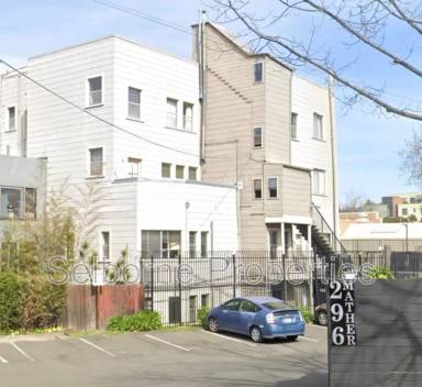 Main picture of 4350 Broadway