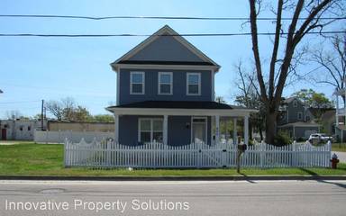 Main picture of 402 Mill Ave
