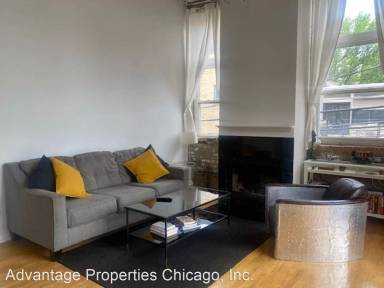 Main picture of 1907 N Milwaukee Ave