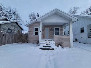 Main picture of 920 N Mason St
