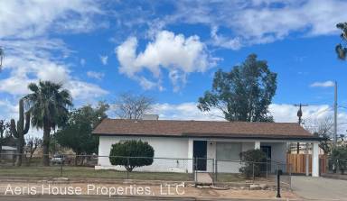 Main picture of 601 N Brown Ave
