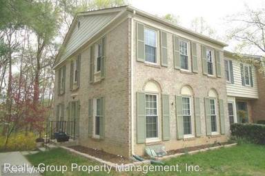 Main picture of 20219 Maple Leaf Ct