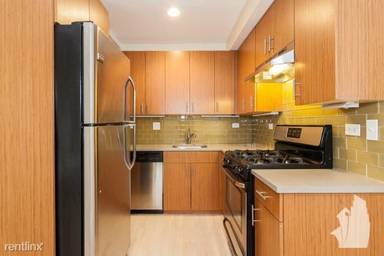Main picture of 3709 N Wilton Ave