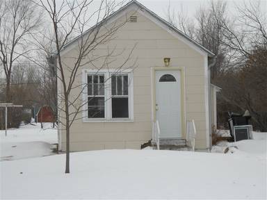 Main picture of 821 Lincoln Ave