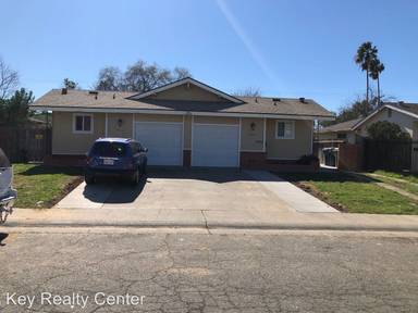 Main picture of 7918 Loucreta Dr