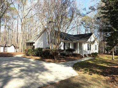 Main picture of 763 Southwick Ave