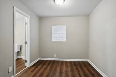 Main picture of 1714 Reynolds St