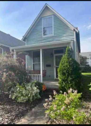 Main picture of 606 E Arch St