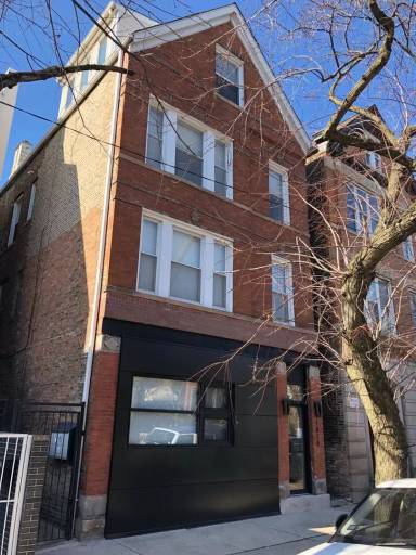 Main picture of 1810 N Paulina St