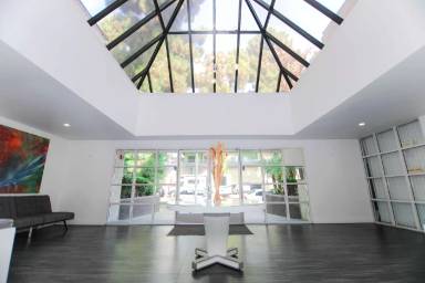Main picture of 7020 Lanewood Ave
