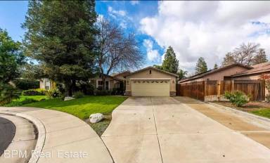 Main picture of 1613 Bermuda Greens Ct