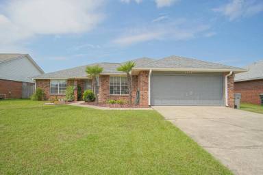 Main picture of 3029 Classic Dr
