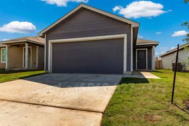 Main picture of 3650 Millbrook Way