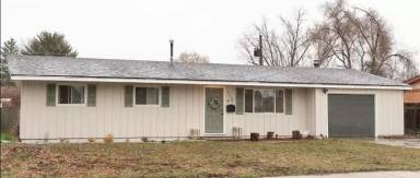 Main picture of 1110 Phelps Cir