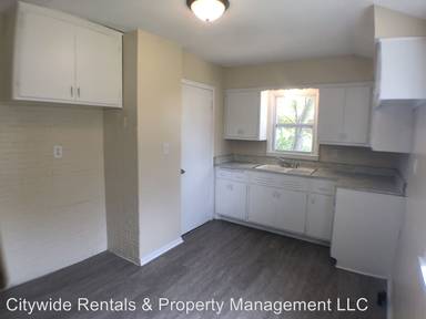 Main picture of 8015 W Mill Rd