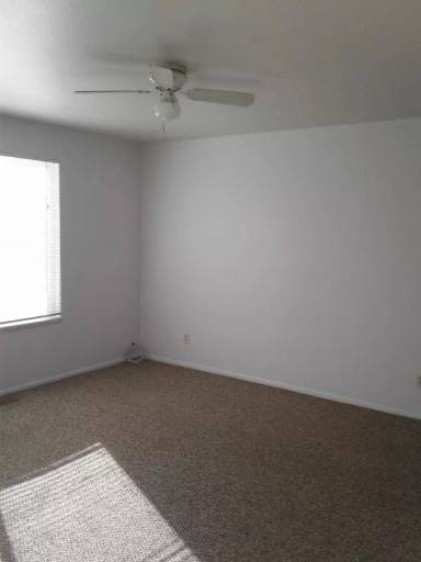 Main picture of 869 Ouderkirk Ave