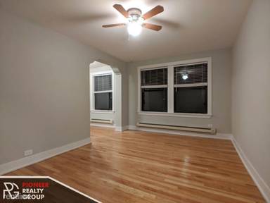 Main picture of Roscoe Apartments