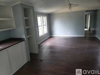 Main picture of 451 Rountree Dr