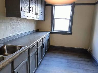 Main picture of 3112 W Glendale Ave