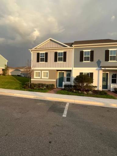 Main picture of 1500 Silver Lining Way