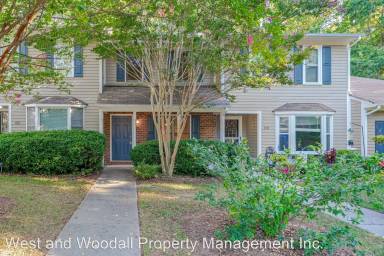 Main picture of 14 Forest Oaks Dr