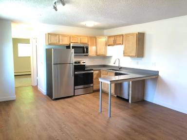 Main picture of 2200 Canyon Blvd