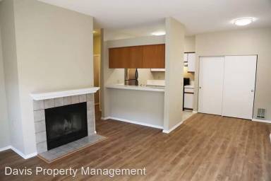 Main picture of 7000 Cleopatra Pl NW