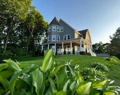 Main picture of 655 South St