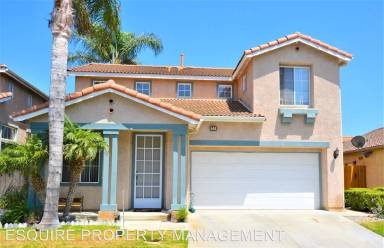 Main picture of 548 Paseo Lunar