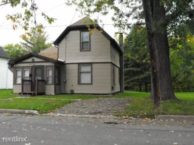 Main picture of 1104 Walker St