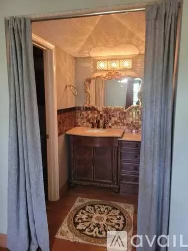 Main picture of 829 Camino Rd