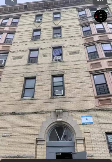 Main picture of 2 Van Cortlandt Pk Ave