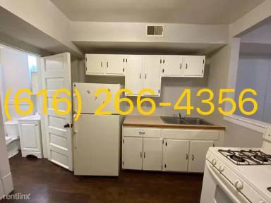 Main picture of 409 11th St NW