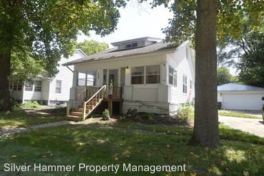 Main picture of 1112 Washington St
