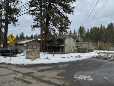 Main picture of 3653-65 Blackwood Rd